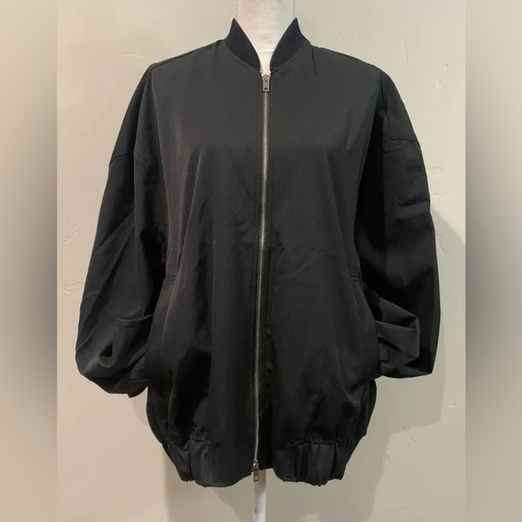 ZARA OVERSIZE WOOL BOMBER BLACK JACKET LIMITED EDITION WOMEN SIZE SMALL NWT - Picture 4 of 12